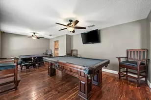 704 Whistler Dr, Arlington, TX 76006 - Photo 13