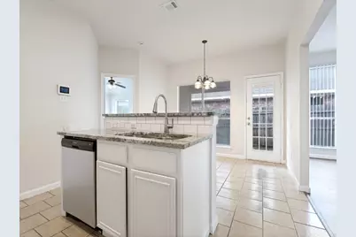 709 Catalina Drive, Lancaster, TX 75146 - Photo 9
