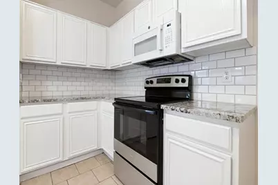 709 Catalina Drive, Lancaster, TX 75146 - Photo 7