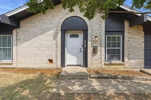 1743 Kingston Dr, Lewisville, TX 75067 - Photo 3