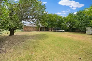 2 Finley Cir, Krum, TX 76249 - Photo 27