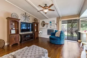 8633 Baumgarten Dr, Dallas, TX 75228 - Photo 11