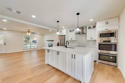 7 Crooked Creek Court, Trophy Club, TX 76262 - Photo 9