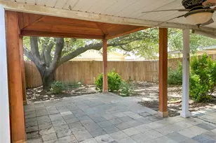 5229 Pruitt Dr, The Colony, TX 75056 - Photo 17