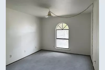 5229 Pruitt Drive, The Colony, TX 75056 - Photo 11