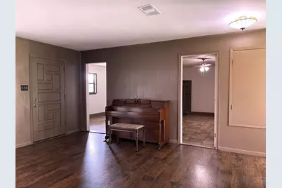 525 N Fm 80 N, Streetman, TX 75859 - Photo 15