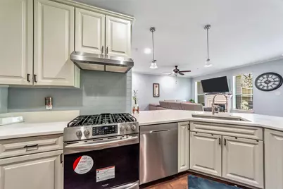 619 Rosemead Drive, Euless, TX 76039 - Photo 7
