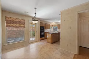 1208 Oriental Ave, Arlington, TX 76011 - Photo 17