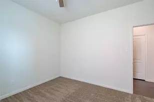 1911 Hot Springs Way, Princeton, TX 75407 - Photo 35