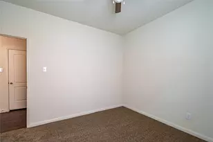 1911 Hot Springs Way, Princeton, TX 75407 - Photo 29