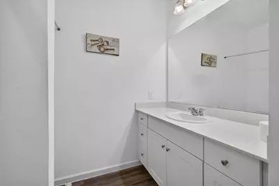 13435 Wembley Heights Drive, Houston, TX 77049 - Photo 23