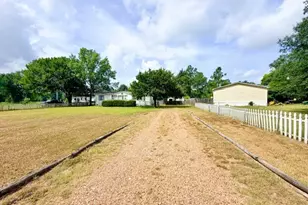 18833 Co Rd 331, Terrell, TX 75161 - Photo 3