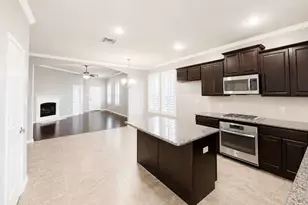 301 Hideaway Rd, McKinney, TX 75072 - Photo 3