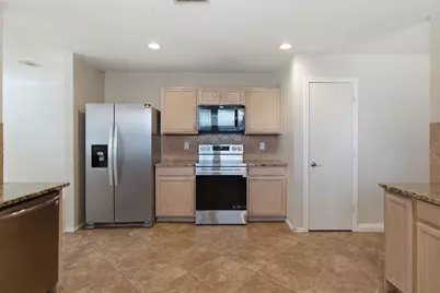 16536 Jasmine Springs Drive, Fort Worth, TX 76247 - Photo 11