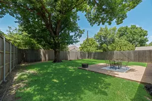8955 Boundbrook Ave, Dallas, TX 75243 - Photo 35
