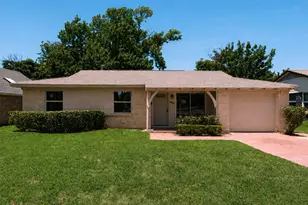 8955 Boundbrook Ave, Dallas, TX 75243 - Photo 3