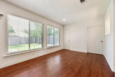 8955 Boundbrook Avenue, Dallas, TX 75243 - Photo 9