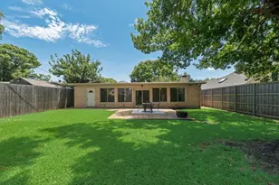8955 Boundbrook Ave, Dallas, TX 75243 - Photo 33
