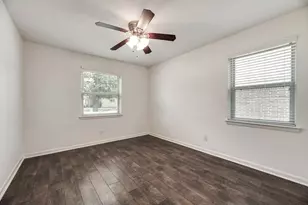 8955 Boundbrook Ave, Dallas, TX 75243 - Photo 25