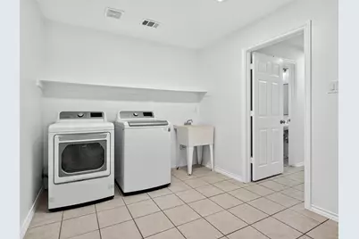 1104 Breezewood Drive, Lewisville, TX 75077 - Photo 27