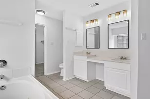 1104 Breezewood Dr, Lewisville, TX 75077 - Photo 15
