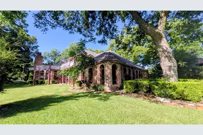 1431 S Houston School Road, Lancaster, TX 75146 - Photo 7