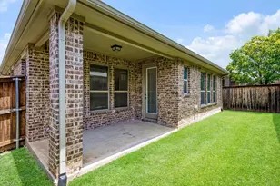 2256 Briar Ridge Trail, Carrollton, TX 75010 - Photo 7