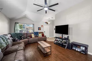 1436 Broken Spoke Ct, Fort Worth, TX 76131 - Photo 5