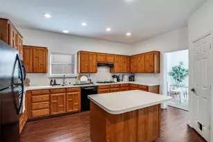 6814 Silver Lake Dr, Rowlett, TX 75089 - Photo 11