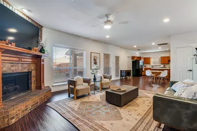 6814 Silver Lake Drive, Rowlett, TX 75089 - Photo 9