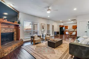6814 Silver Lake Dr, Rowlett, TX 75089 - Photo 9