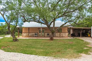 141 Pennington St, Buffalo Gap, TX 79508 - Photo 29