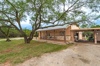 141 Pennington Street #B, Buffalo Gap, TX 79508 - Photo 3