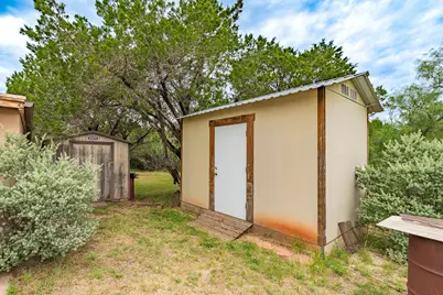 141 Pennington Street #B, Buffalo Gap, TX 79508 - Photo 33