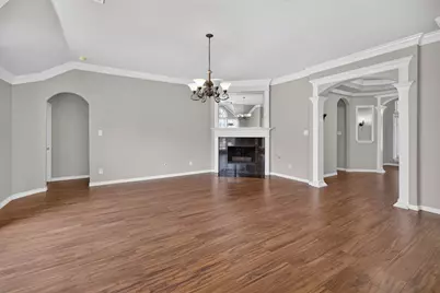 2848 Gillespie Lane, Grand Prairie, TX 75052 - Photo 13