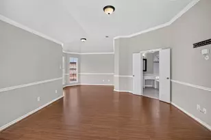 2848 Gillespie Ln, Grand Prairie, TX 75052 - Photo 27