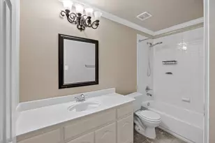 2848 Gillespie Ln, Grand Prairie, TX 75052 - Photo 25