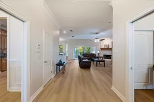 2643 Creekwood Dr, Cedar Hill, TX 75104 - Photo 5