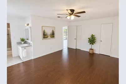 5410 Kings Manor Drive, Lake Dallas, TX 75065 - Photo 3