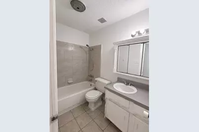 5410 Kings Manor Drive, Lake Dallas, TX 75065 - Photo 5