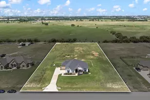 168 Tres Vis Dr, Decatur, TX 76234 - Photo 3