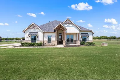 168 Tres Vista Drive, Decatur, TX 76234 - Photo 1