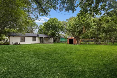 9925 Homeplace Drive, Dallas, TX 75217 - Photo 25