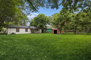 9925 Homeplace Dr, Dallas, TX 75217 - Photo 25