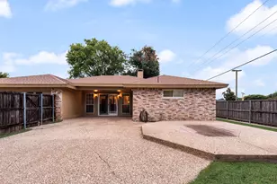 800 Brownfield Dr, Mesquite, TX 75150 - Photo 25