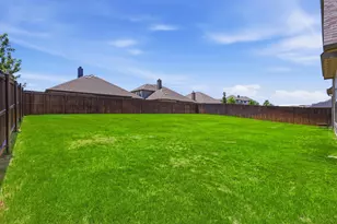212 Lillian Ln, Waxahachie, TX 75165 - Photo 39