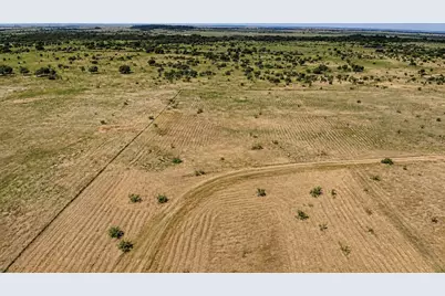 Lot 2 4825 N US 81 Highway, Bowie, TX 76230 - Photo 3