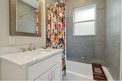 526 S Edgefield Avenue, Dallas, TX 75208 - Photo 31