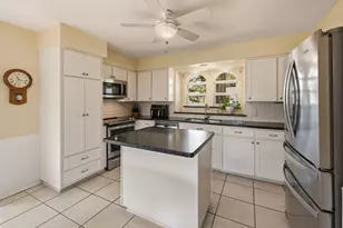 5524 Wood View St, North Richland Hills, TX 76180 - Photo 11