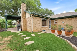 5524 Wood View St, North Richland Hills, TX 76180 - Photo 31